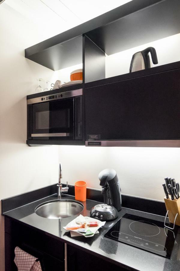 Palais Rinour - Cosy Studio Close To Stations - Welkeys 릴 외부 사진